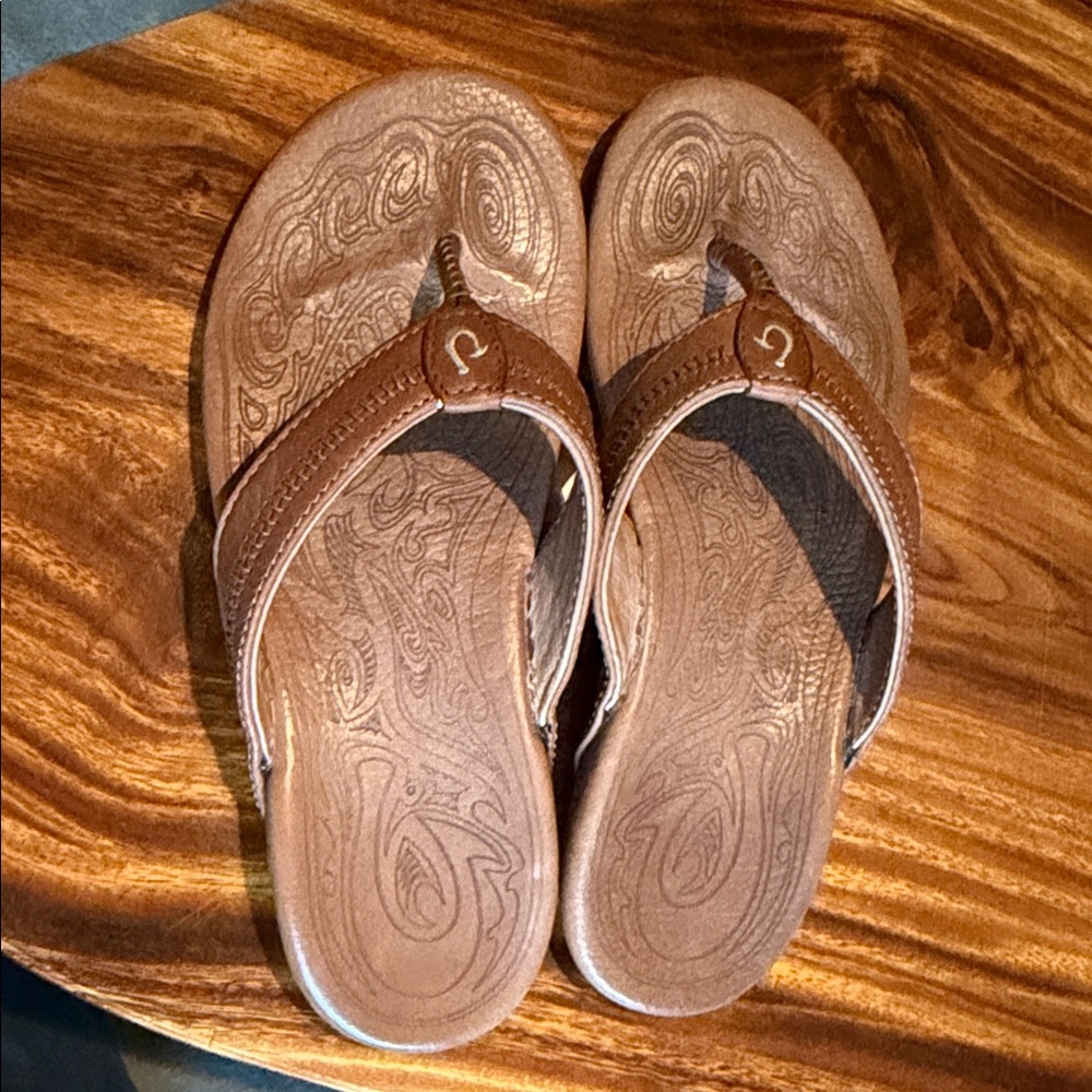 OluKai Brown Sandals - Picture 4 of 5